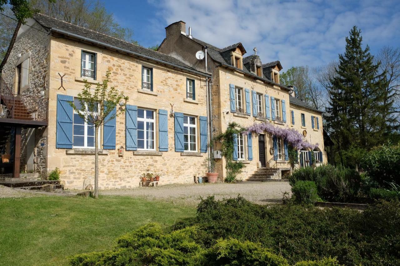 Le Couvent De Neuviale Bed & Breakfast Parisot  Exterior photo