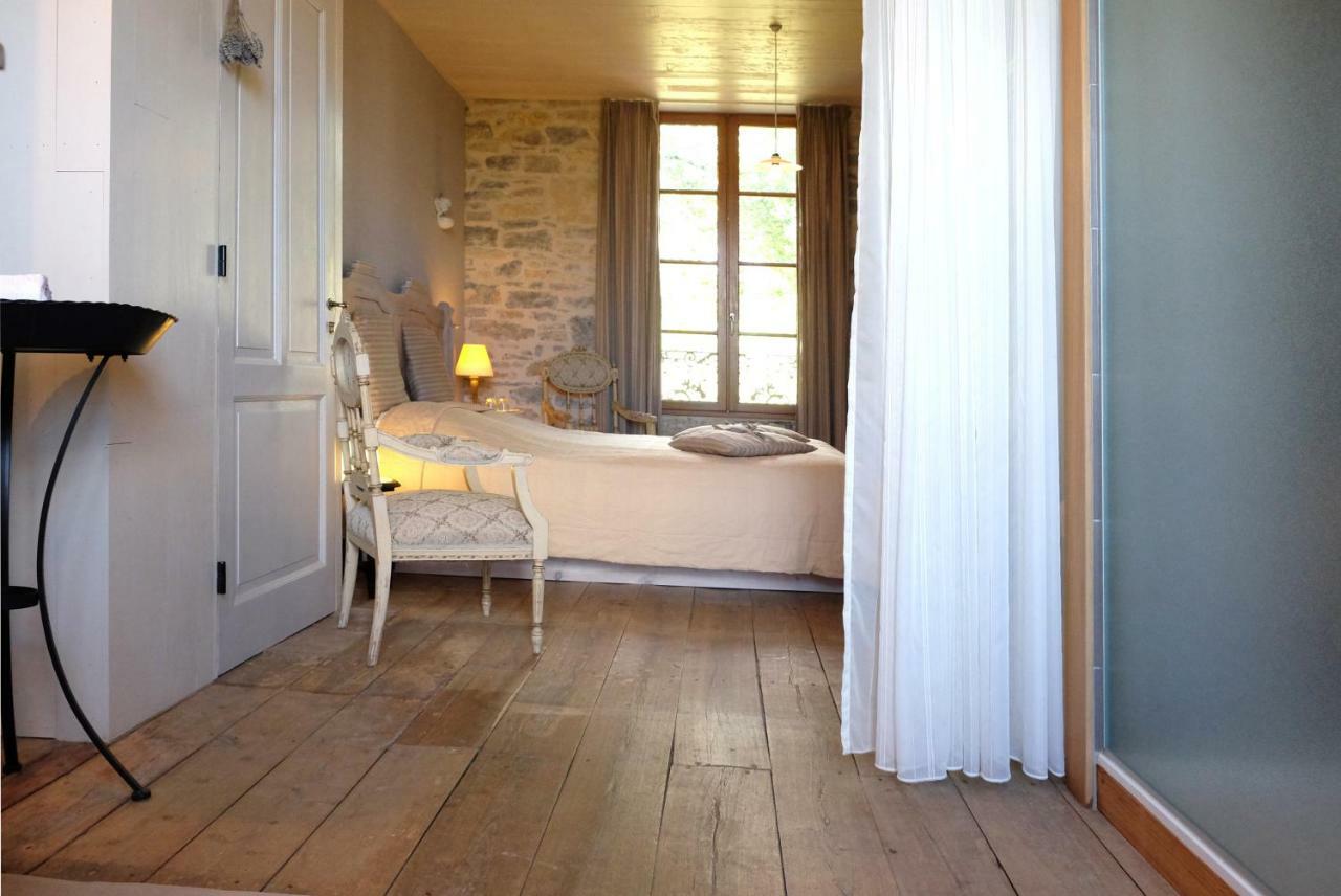 Le Couvent De Neuviale Bed & Breakfast Parisot  Exterior photo